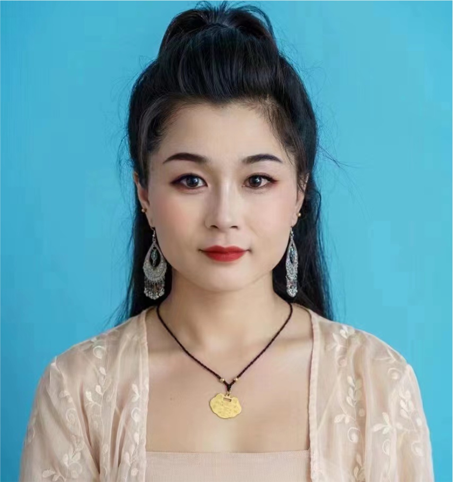南陽高級(jí)紋繡師---李桂春