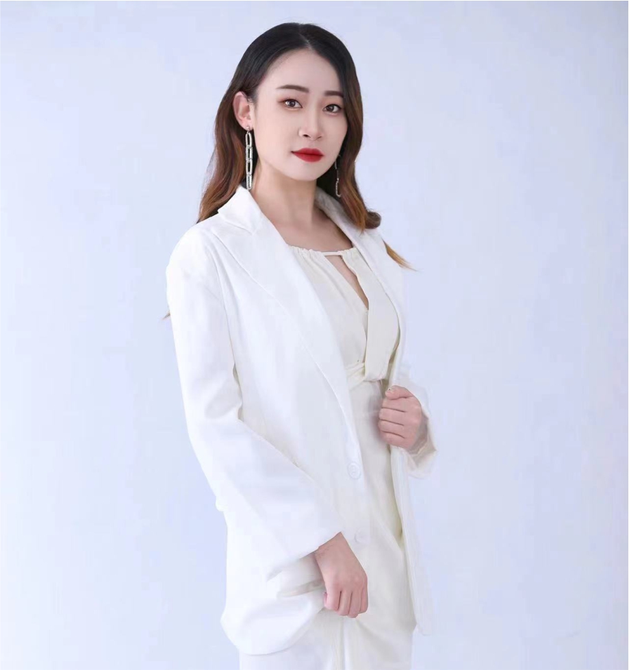 南陽高級(jí)紋繡師---李夢(mèng)然